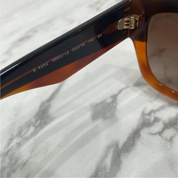 BURBERRY 4252 Sunglasses - Picture 11 of 12